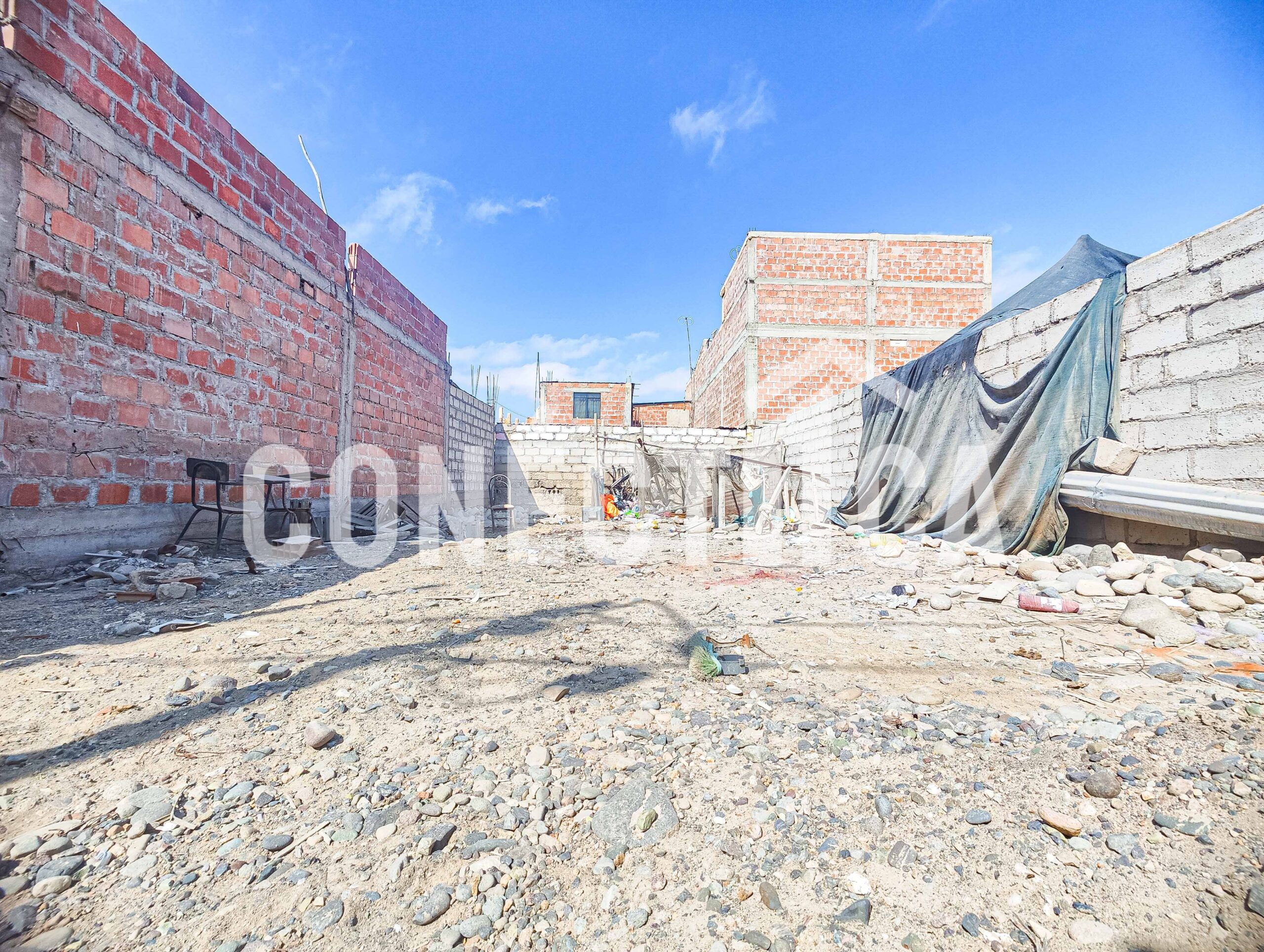 VENTA DE TERRENO A PASOS DE LA AV. BOHEMIA TACNEÑA (G.A.L.) TACNA - Imagen 5