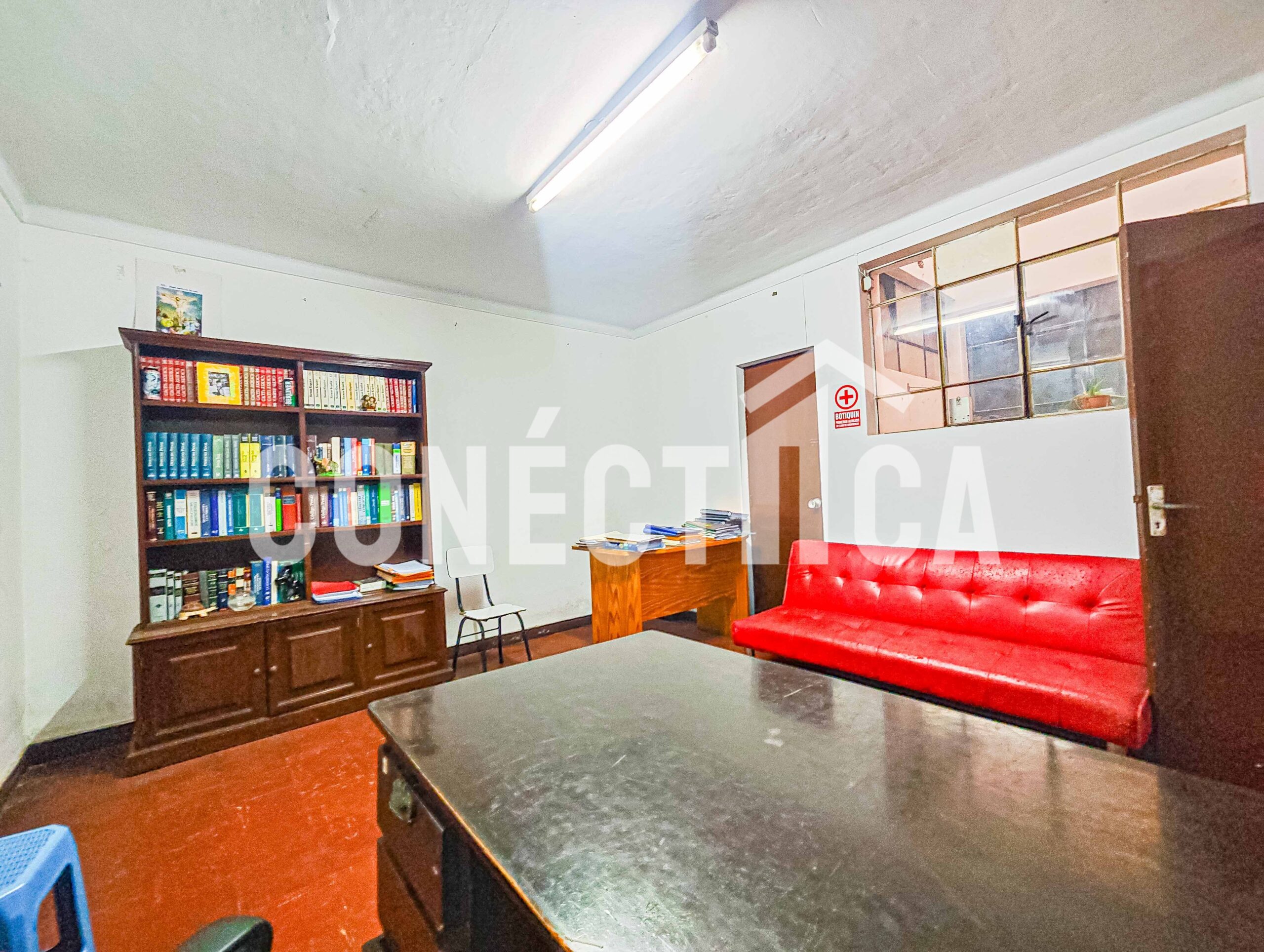 Venta de Casa en Plena Av. Bolognesi - Centro de Tacna - Imagen 3