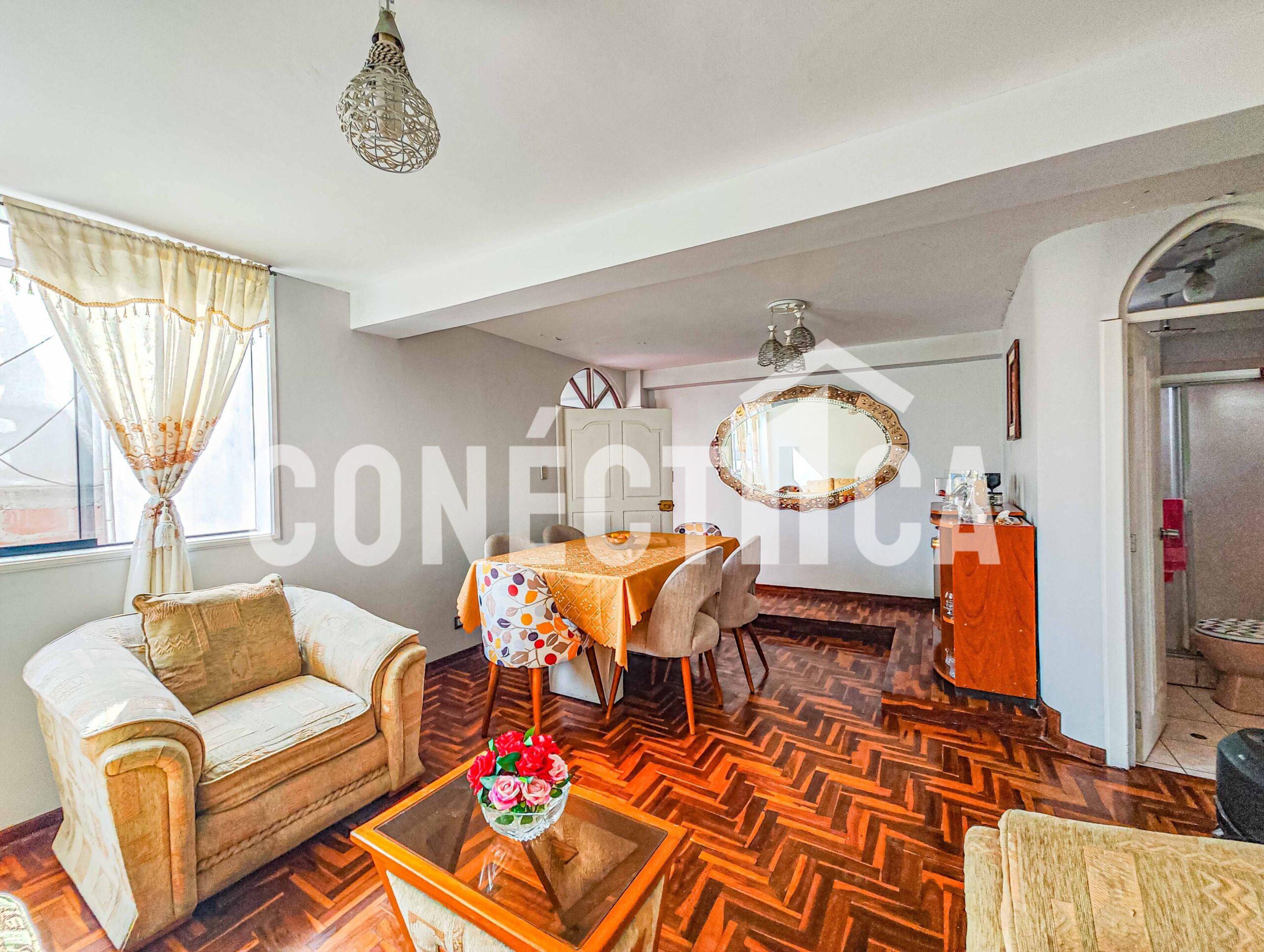 Venta de Casa en Plena Av. Bolognesi - Centro de Tacna - Imagen 4
