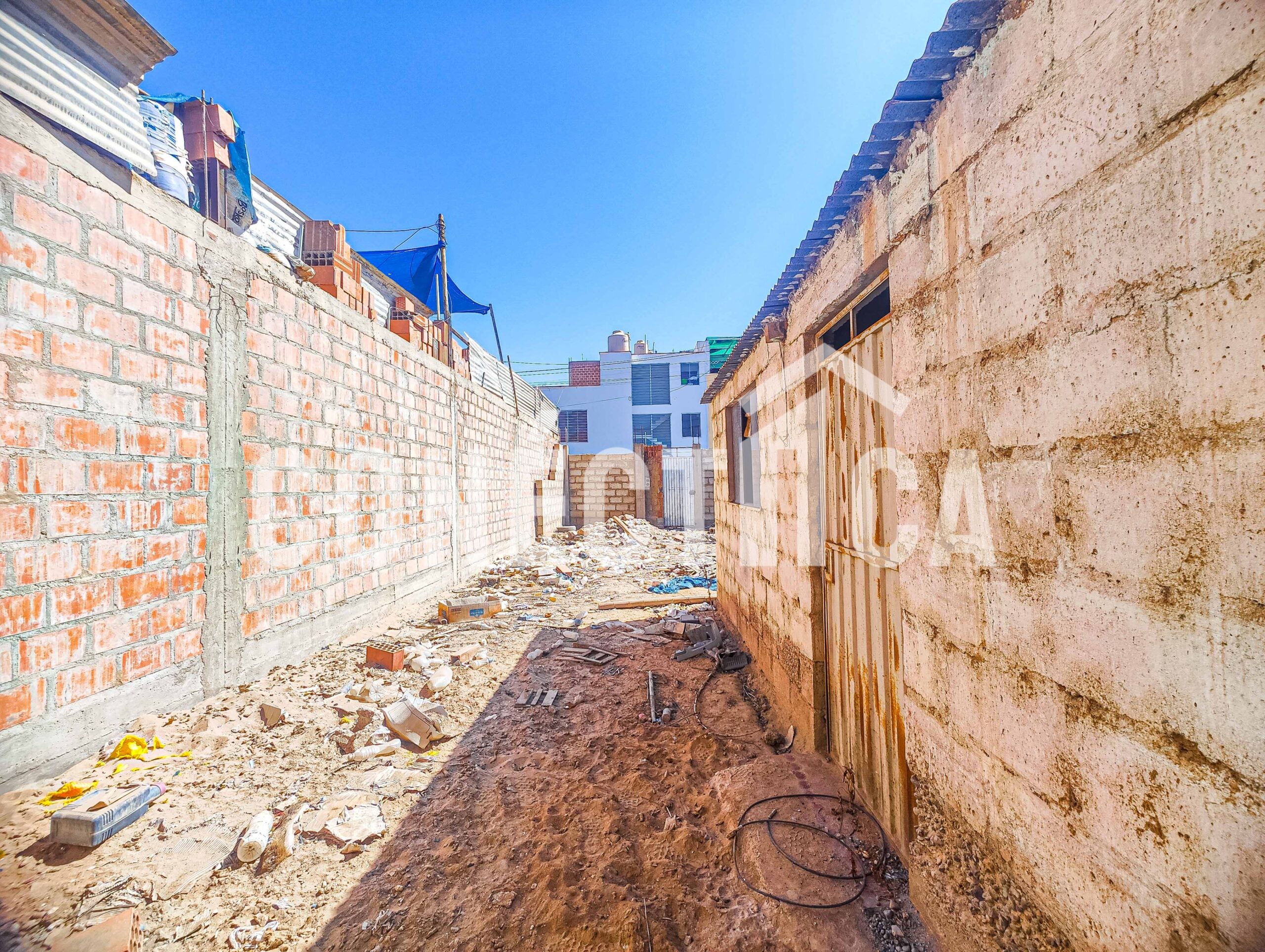 Venta de Terreno Cerca al Óvalo Cristo Rey - Cercado de Tacna - Imagen 3
