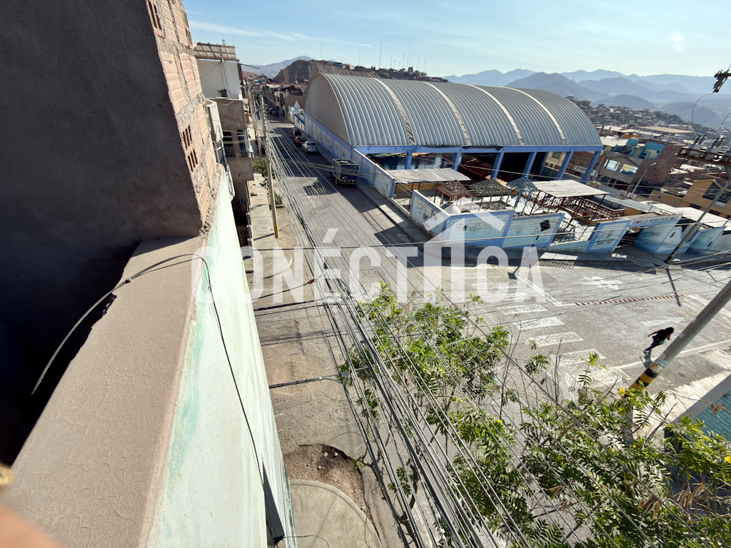 SE VENDE CASA 02 PISOS EN ESQUINA EN CALLE MANUEL UBALDE CON ANCASH, MCAL NIETO, MOQUEGUA 🏠✨📍 - Imagen 9