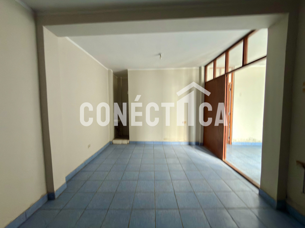 SE VENDE CASA 02 PISOS EN ESQUINA EN CALLE MANUEL UBALDE CON ANCASH, MCAL NIETO, MOQUEGUA 🏠✨📍 - Imagen 20