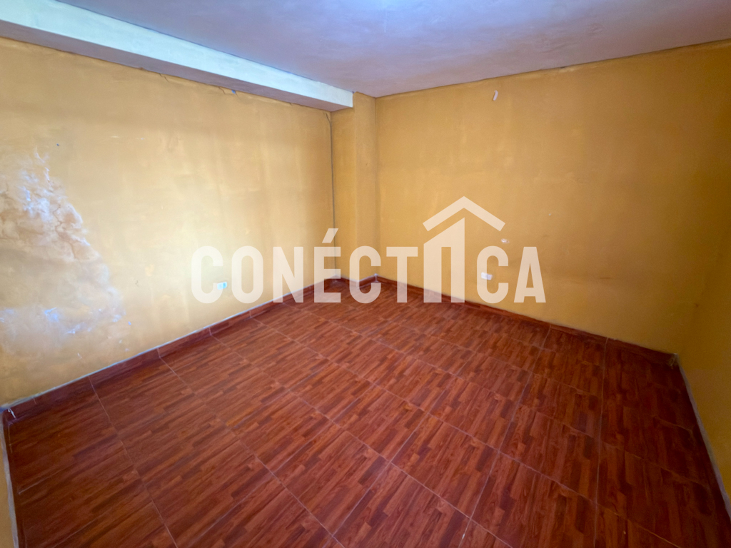 SE VENDE CASA 02 PISOS EN ESQUINA EN CALLE MANUEL UBALDE CON ANCASH, MCAL NIETO, MOQUEGUA 🏠✨📍 - Imagen 26