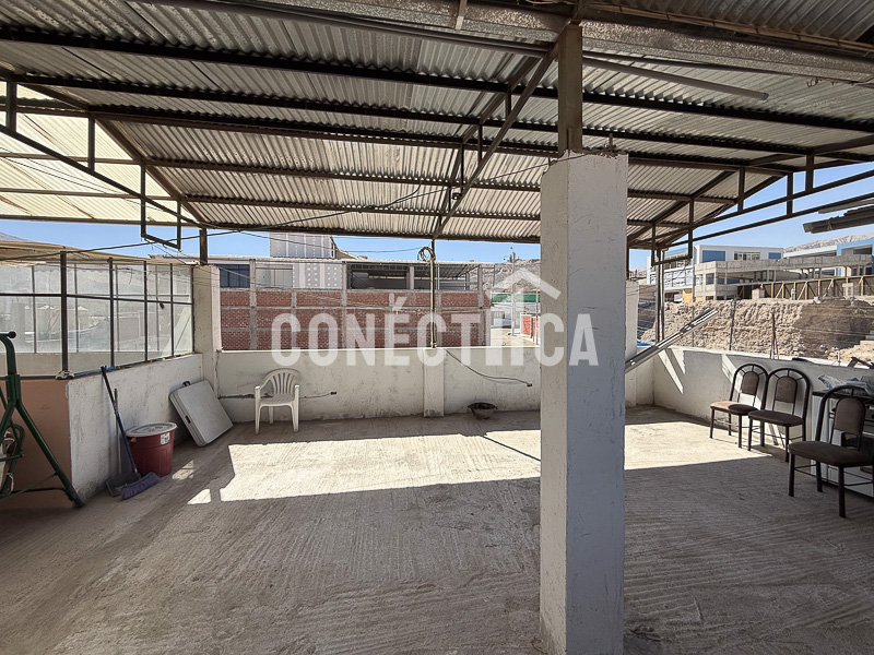 ¡SE VENDE AMPLIA CASA DE 3 PISOS EN SAMEGUA – MOQUEGUA! - Imagen 31