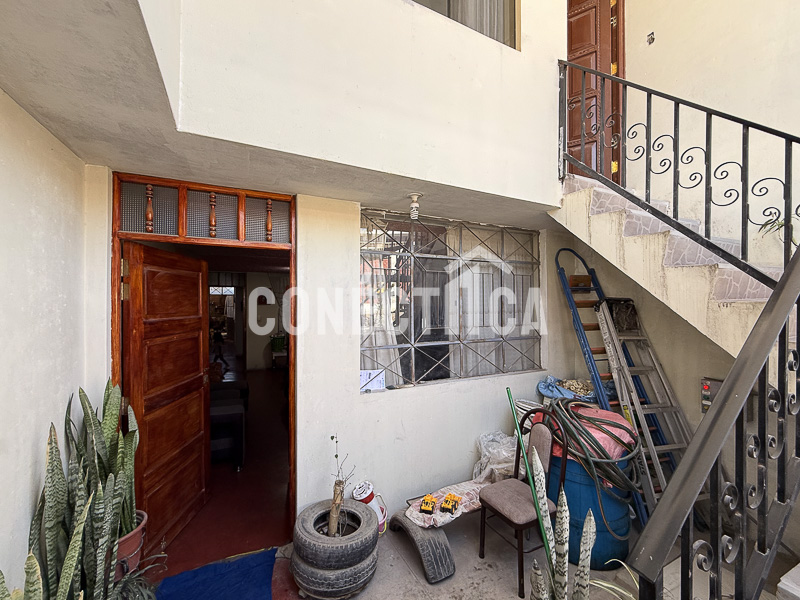 ¡SE VENDE AMPLIA CASA DE 3 PISOS EN SAMEGUA – MOQUEGUA! - Imagen 7