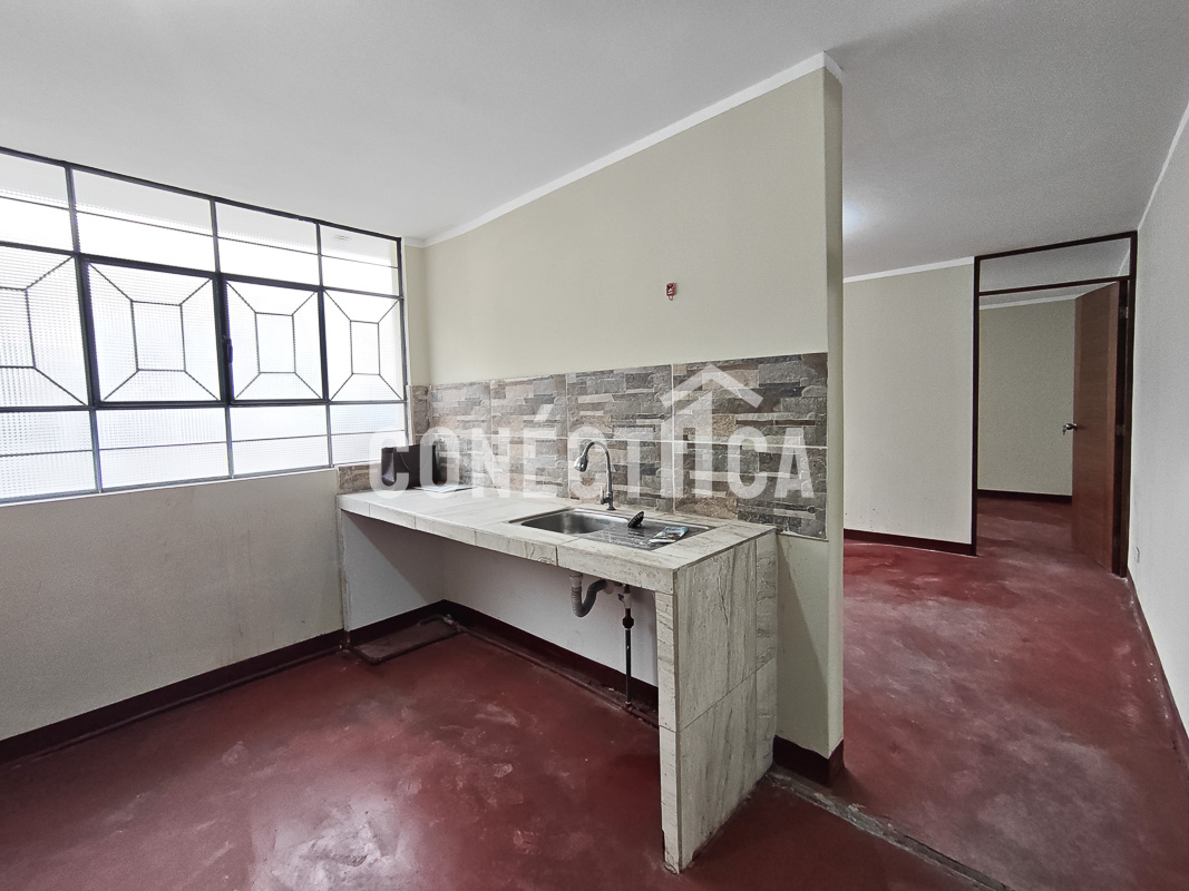 🏡🔥 CASA EN VENTA – CALLE SAN CRISTOBAL - Imagen 2