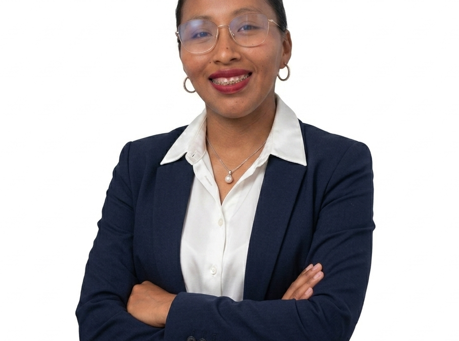 AMELIA MAMANI FLORES