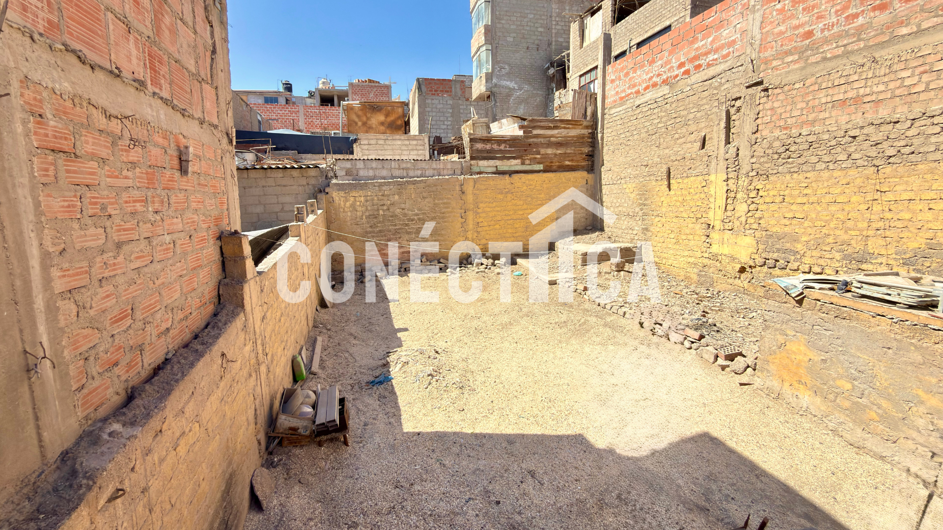 ¡CASA EN VENTA COMO TERRENO – ALTO ILO! - Imagen 5