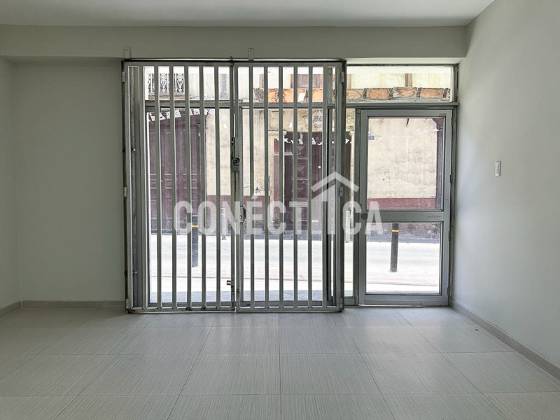 🏢 ¡ALQUILER DE LOCAL COMERCIAL! - Imagen 13