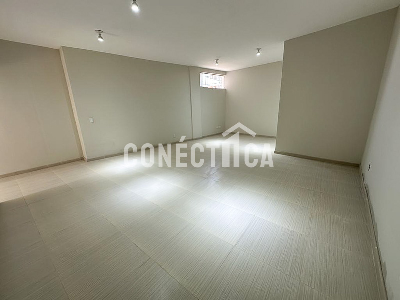 🏢 ¡ALQUILER DE LOCAL COMERCIAL! - Imagen 19