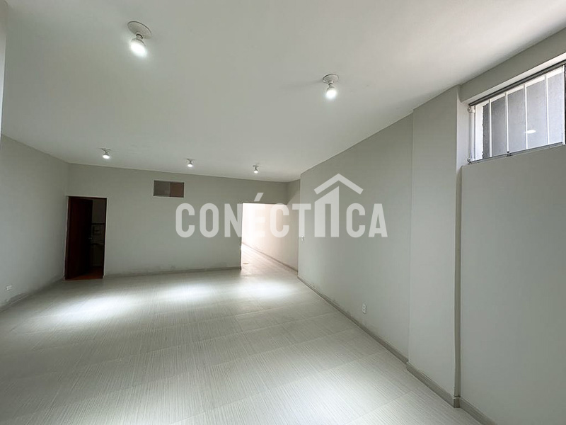 🏢 ¡ALQUILER DE LOCAL COMERCIAL! - Imagen 2