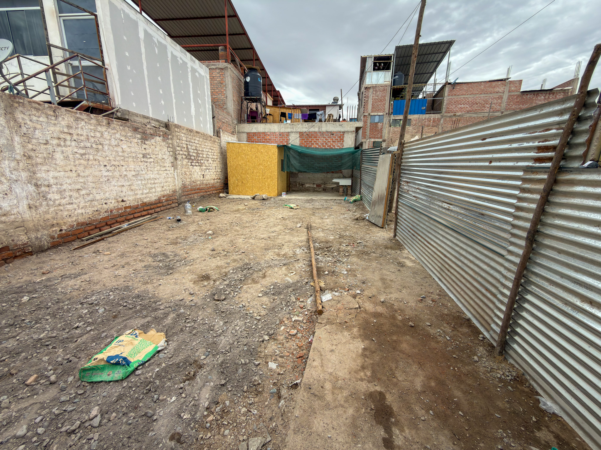TERRENO EN VENTA DE 99 M2 EN SAMEGUA, MOQUEGUA. - Imagen 3