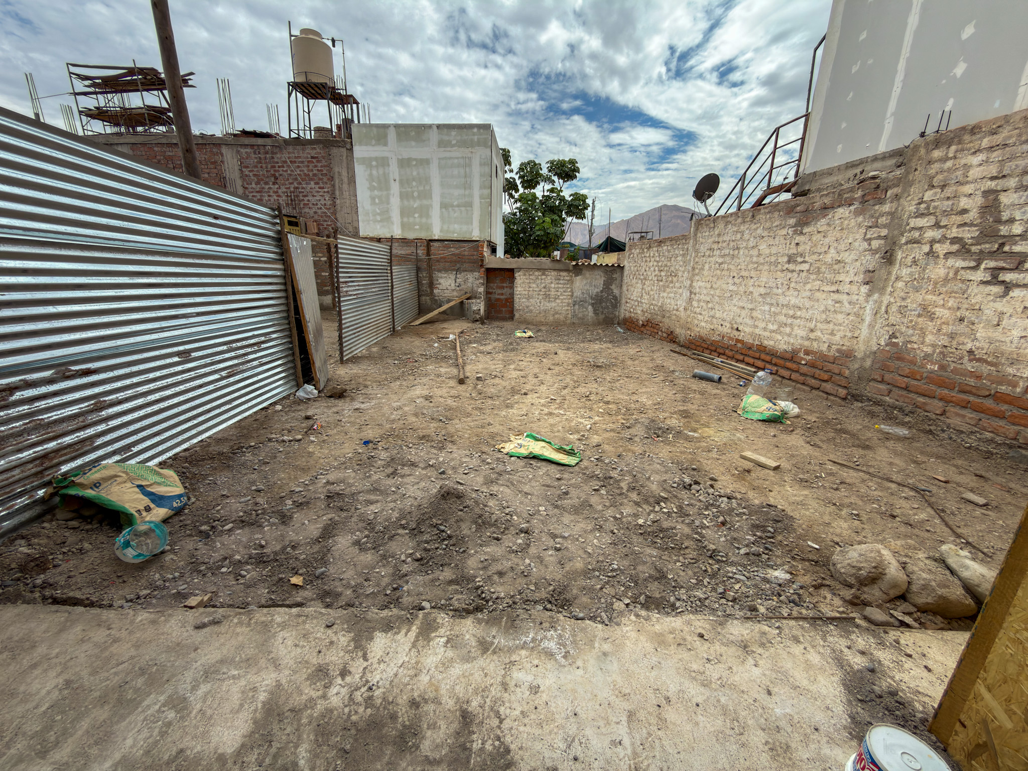 TERRENO EN VENTA DE 99 M2 EN SAMEGUA, MOQUEGUA. - Imagen 5