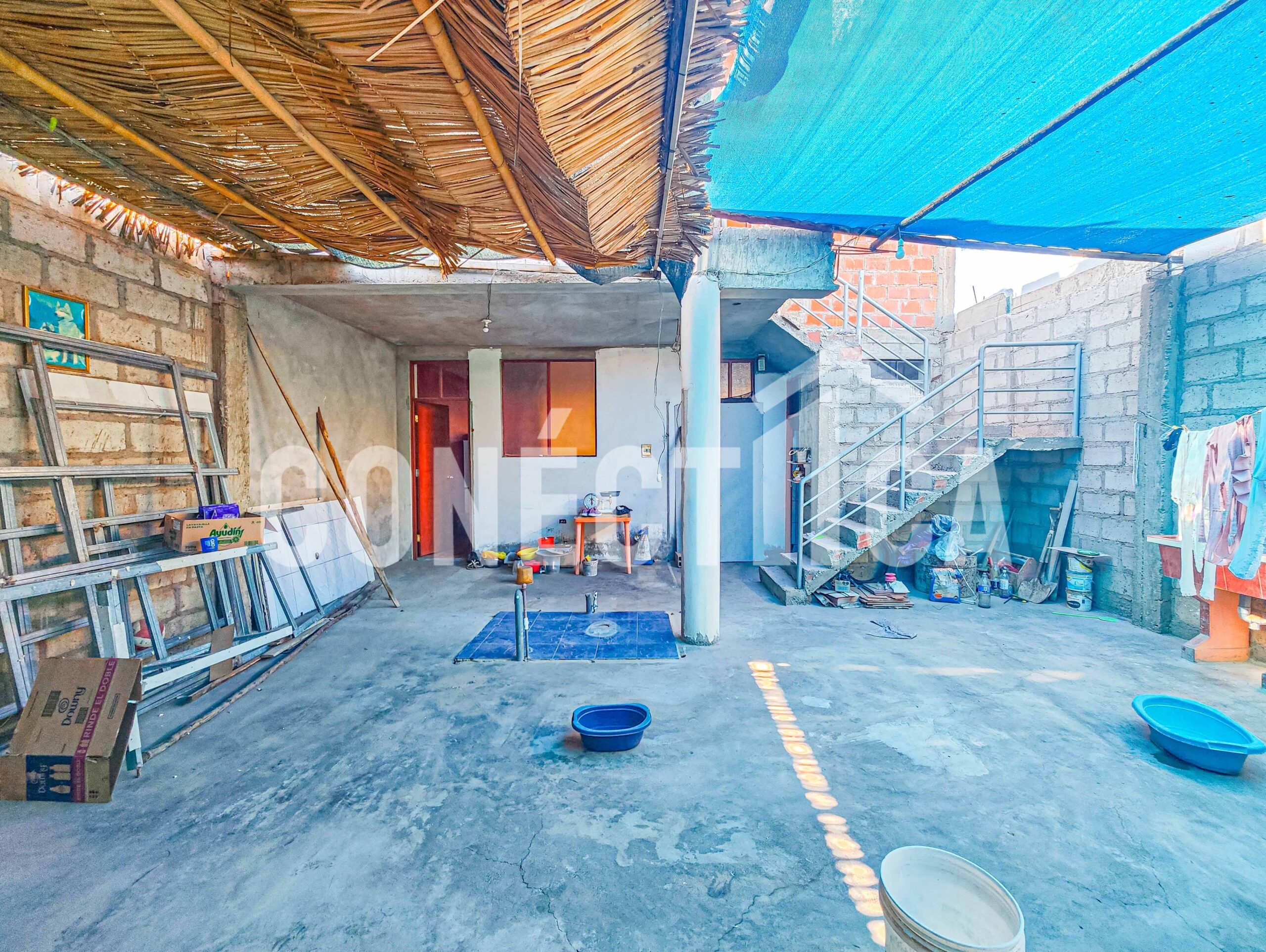 VENTA DE CASA CON LOCAL COMERCIAL EN ASOC. LAS ACACIAS - TACNA - Imagen 6