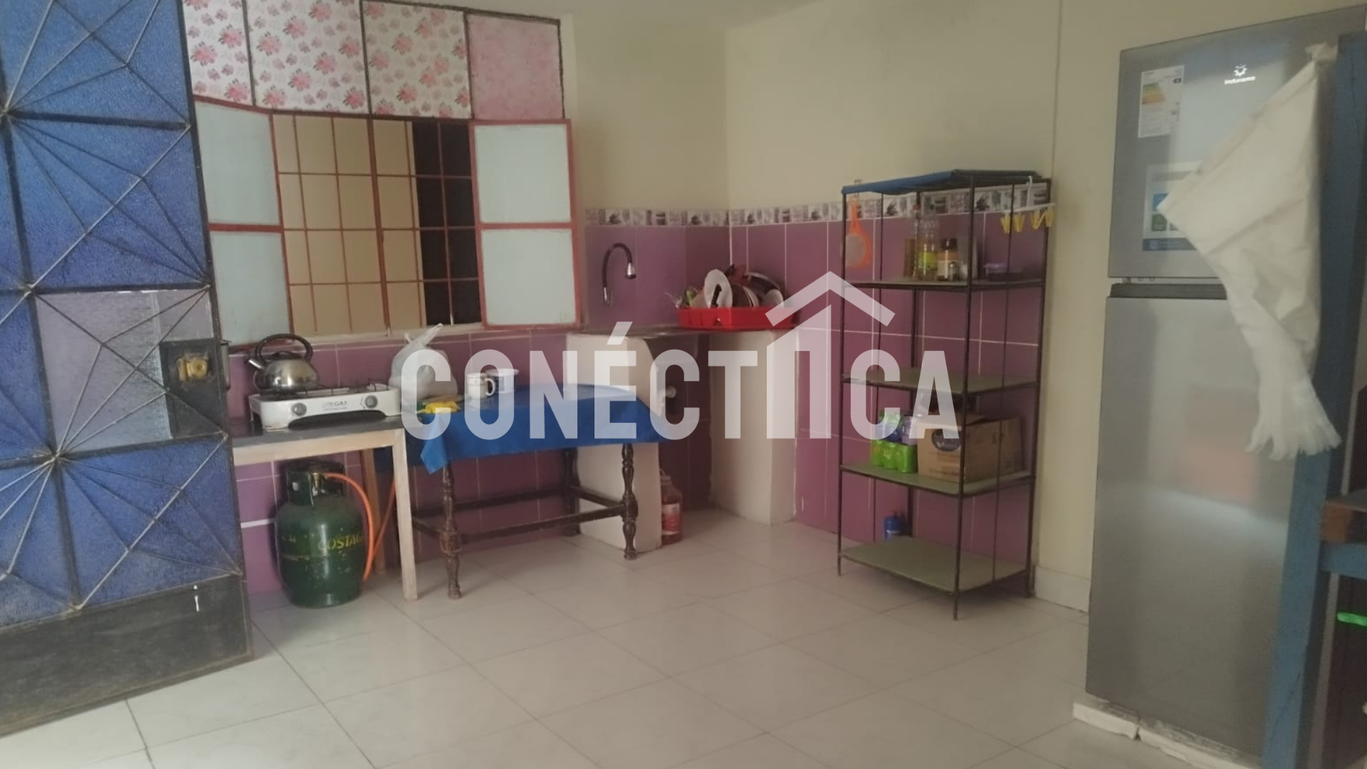 CASA EN VENTA EN LUIS E. VALCÁRCEL - Imagen 2