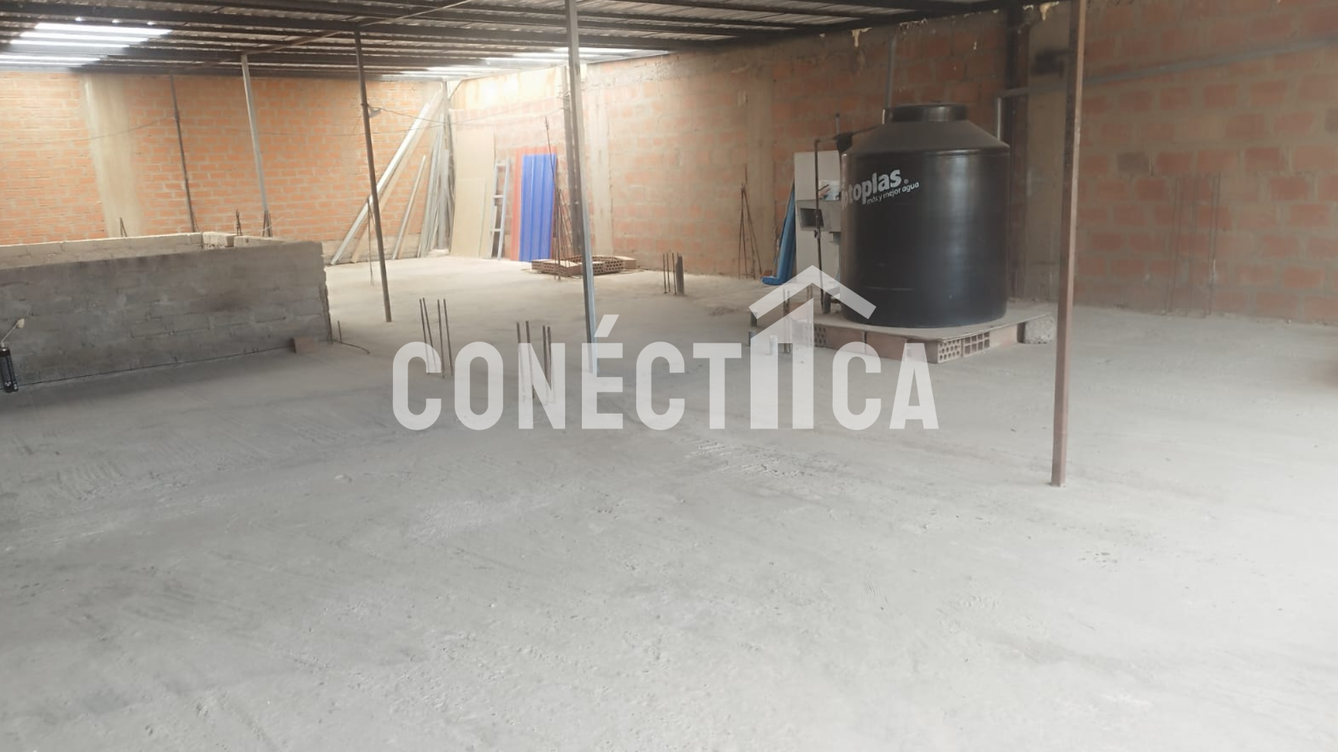 CASA EN VENTA EN LUIS E. VALCÁRCEL - Imagen 9