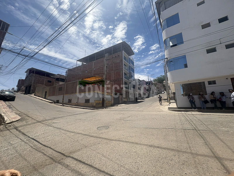 🏡 ¡TERRENO EN VENTA – CERCADO DE MOQUEGUA! - Imagen 3